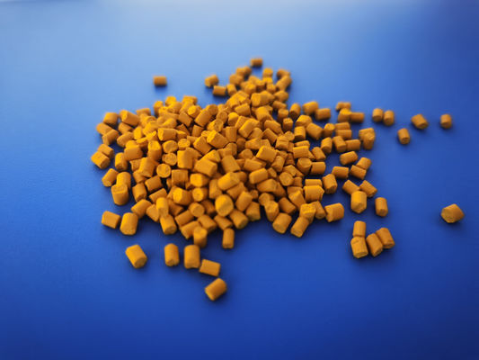 20% Concentration Pigment Yellow Plastic Pellets PP Carrier Eco friendly