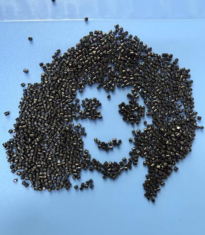 Black colorant A65 is used for multi-functional dyeing of injection molded lamps. It has excellent dyeing performance and a long storage time.